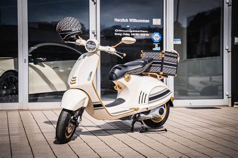 dior vespa bestellen|Dior Vespa for sale.